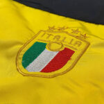 کاپشن خز دار ایتالیا رنگ مشکی زرد