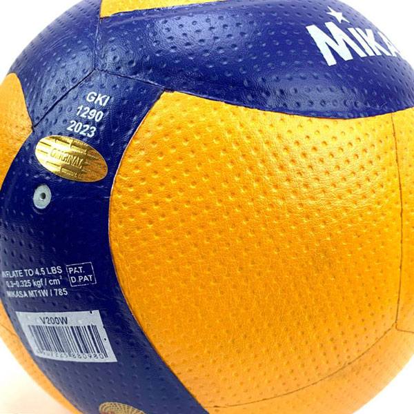 توپ والیبال میکاسا V200W مخصوص سالن حرفه ای والیبال